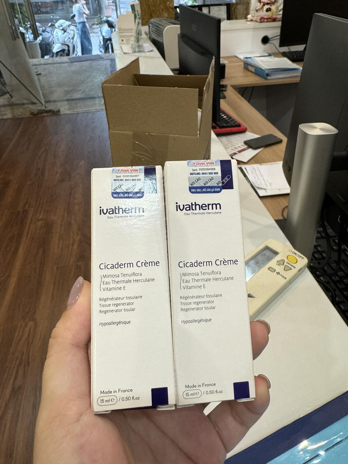 Ivatherm Kem tái tạo da và ngăn ngừa sẹo Cicaderm cream 15ml